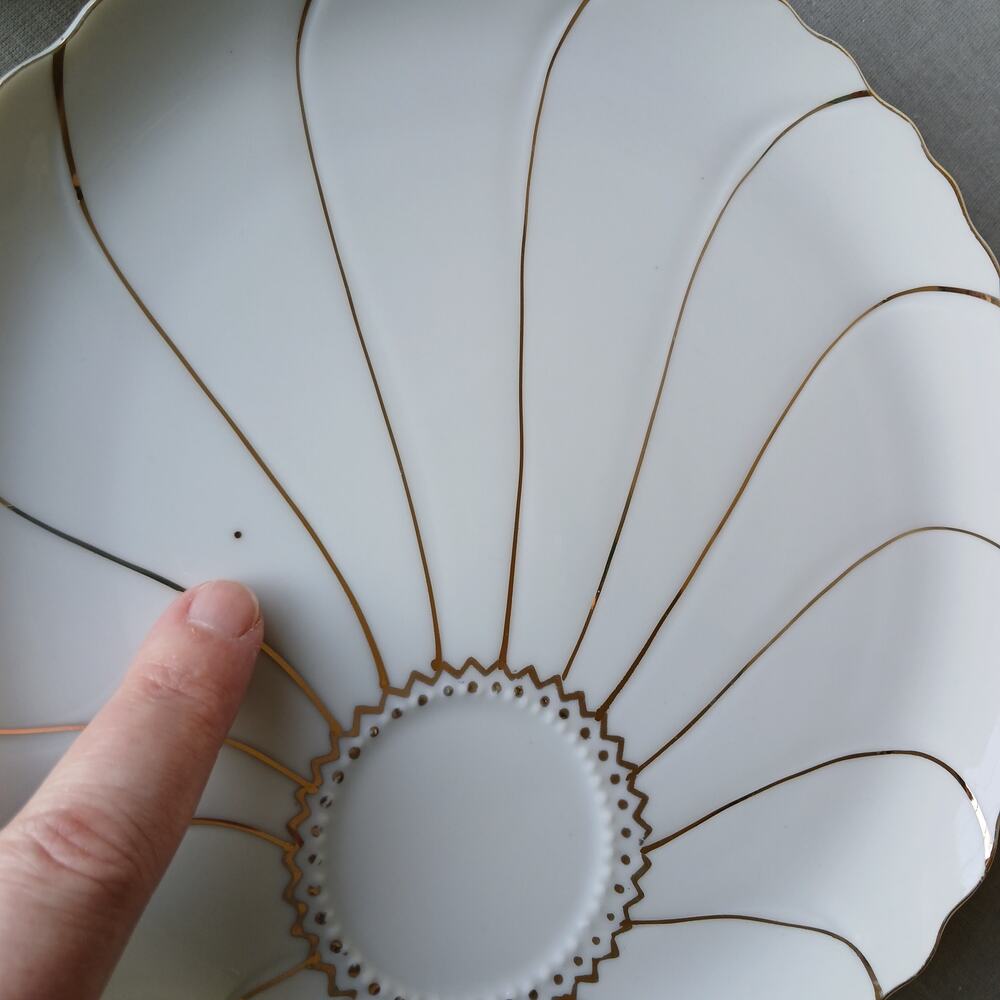 Inarco INA5 set of teacup & snack plate replacement porcelain china gold - Picture 15 of 16